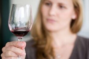 alcohol use and antibiotic compatibility